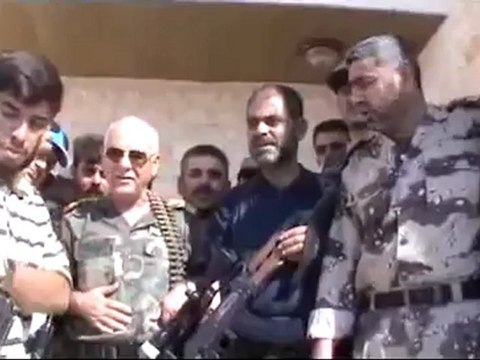 Syria فري برس حلب الاتارب العميد مصطفى الشيخ في الاتارب 1 8 2012 Aleppo