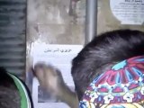 Syria فري برس حلب القديمة   لصق مناشير التوعية على الجدران  1 8 2012 ج1 Aleppo