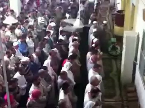 Syria فري برس حلب تل رفعت صلاة الجنازة على الشهيد البطل محمد عبد القادر الضاحي 1 8 2012 Aleppo