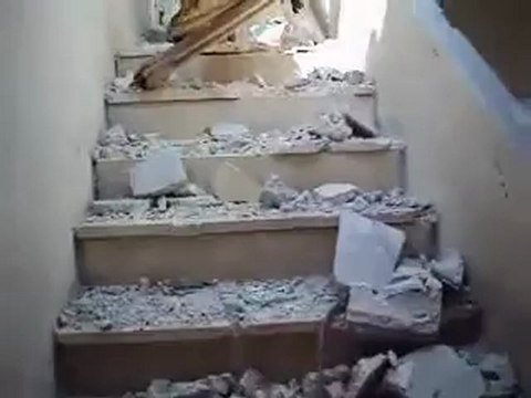 Syria فري برس حلب المشهد آثار القصف على بيت في المشهد 1 8 2012 Aleppo