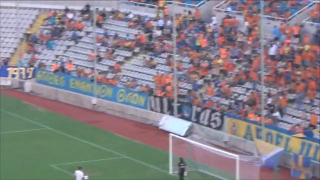 ΑΠΟΕΛ-Αάλεσουντ είσοδος για προθέρμανση