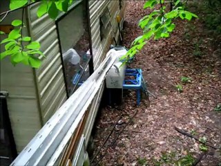 Off-Grid-RV-Rain-Water-Collection-System