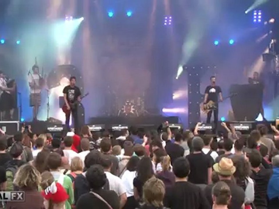 Au pont du rock 2012 -Live des 3 fromages - Visual fx vsd 310