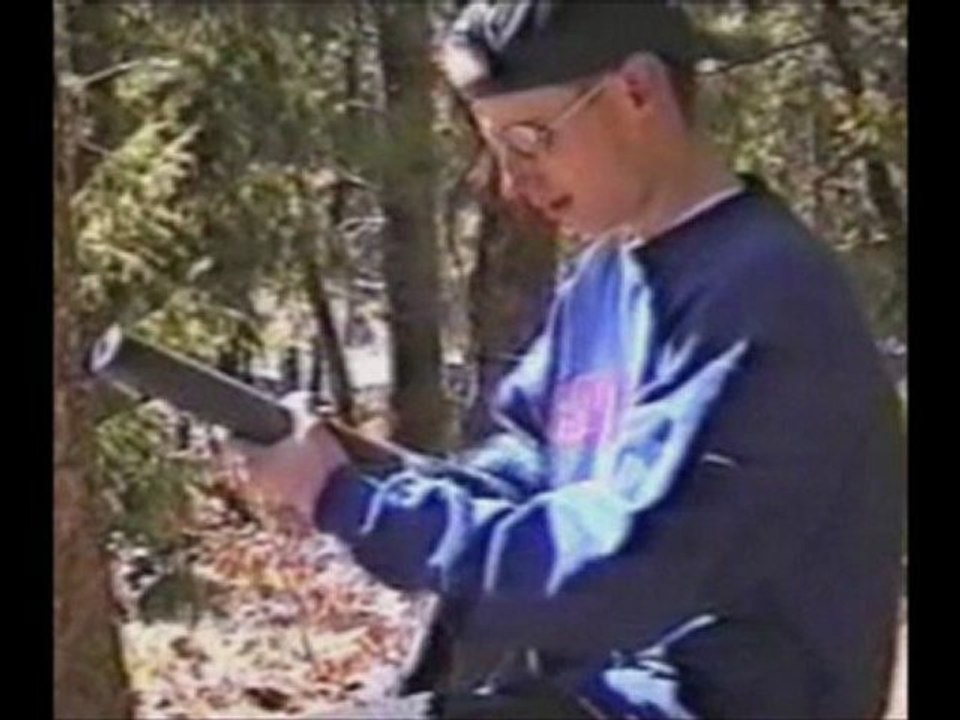 Eric Harris and Dylan Klebold, pumped up kicks