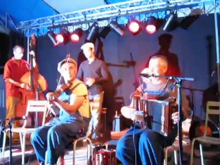 bal itinérant  lamastre aout 2012