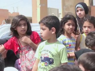 Syrians continue to seek refuge