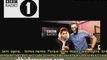 Greg James entrevista Justin Bieber na rádio BBC