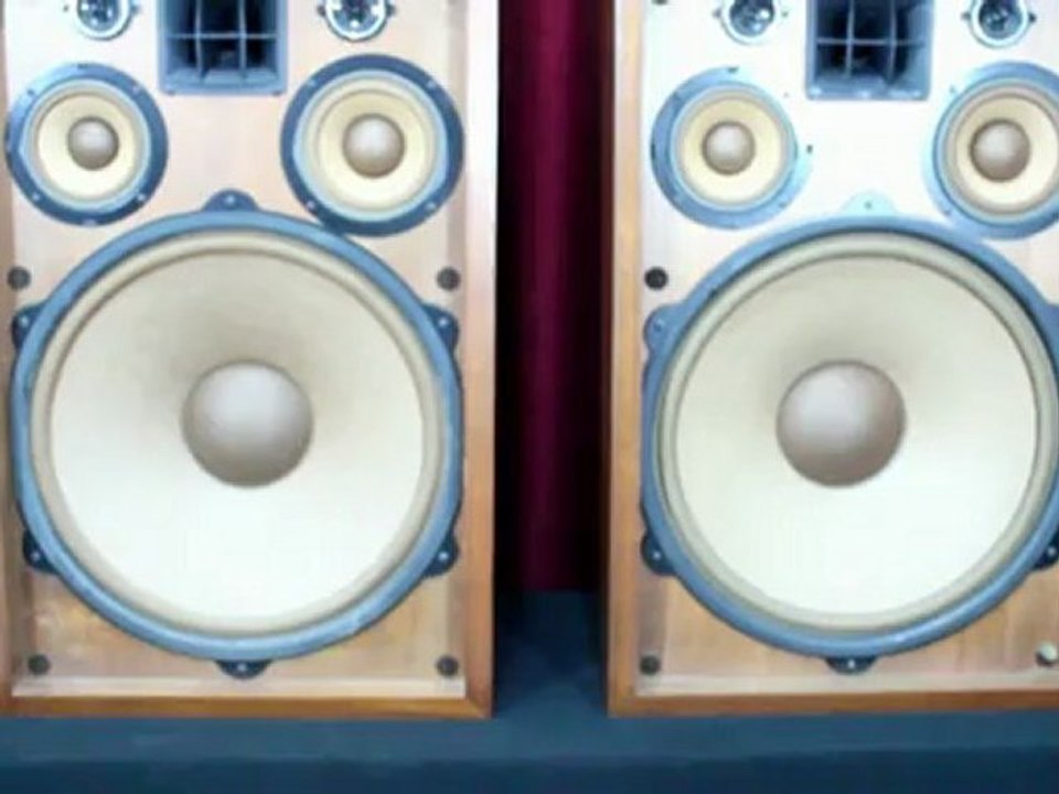 Vintage Pioneer CS-99A Speakers