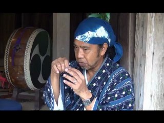 沖縄の伝統音楽「三線」　Okinawan Traditional Music "Sanshin"