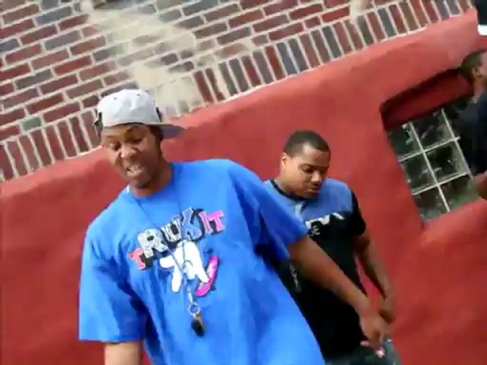 D. Louie feat. Santos and 380 "No Lie/Don't Like" Freestyle