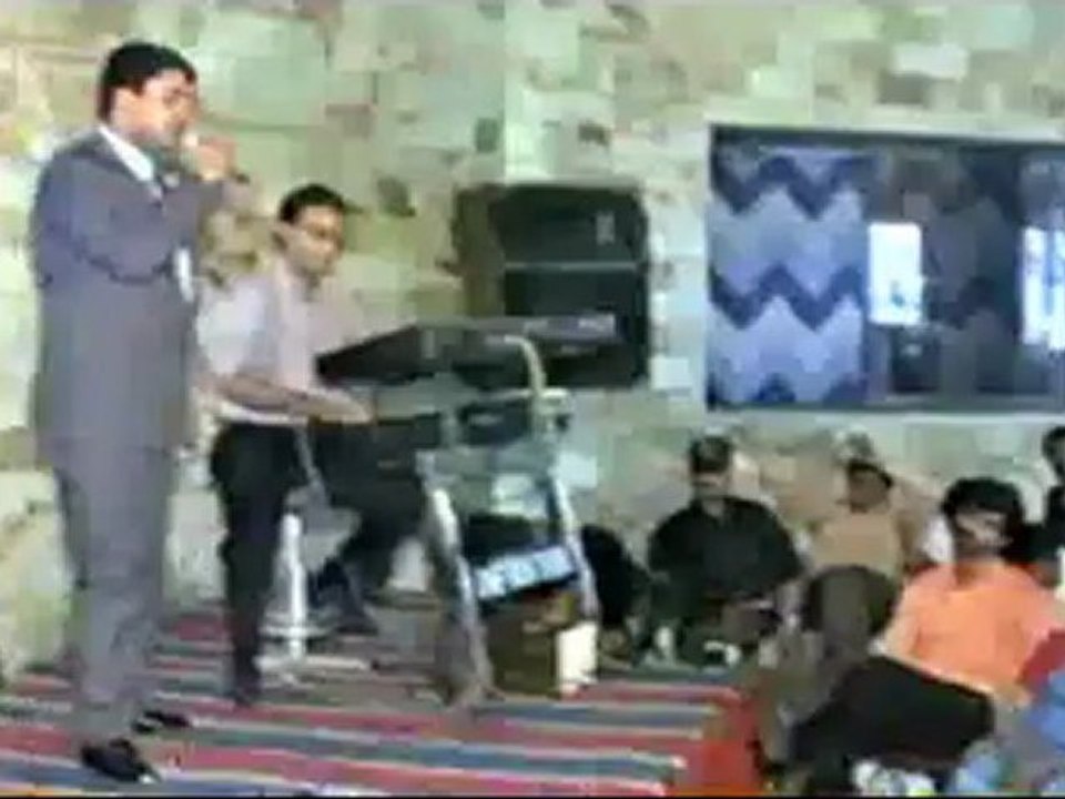 karim sings 10 Dec 1993.wmv