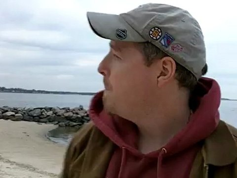 Standing On The Beach - Terrance talks about Yorktown, Virginia. Travel