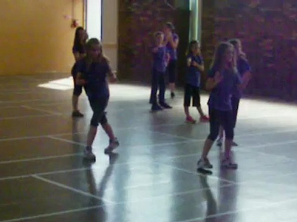 zumba sports vacances savigny groupe 2