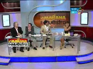 Patricio Zambrano besa a brenda bezares
