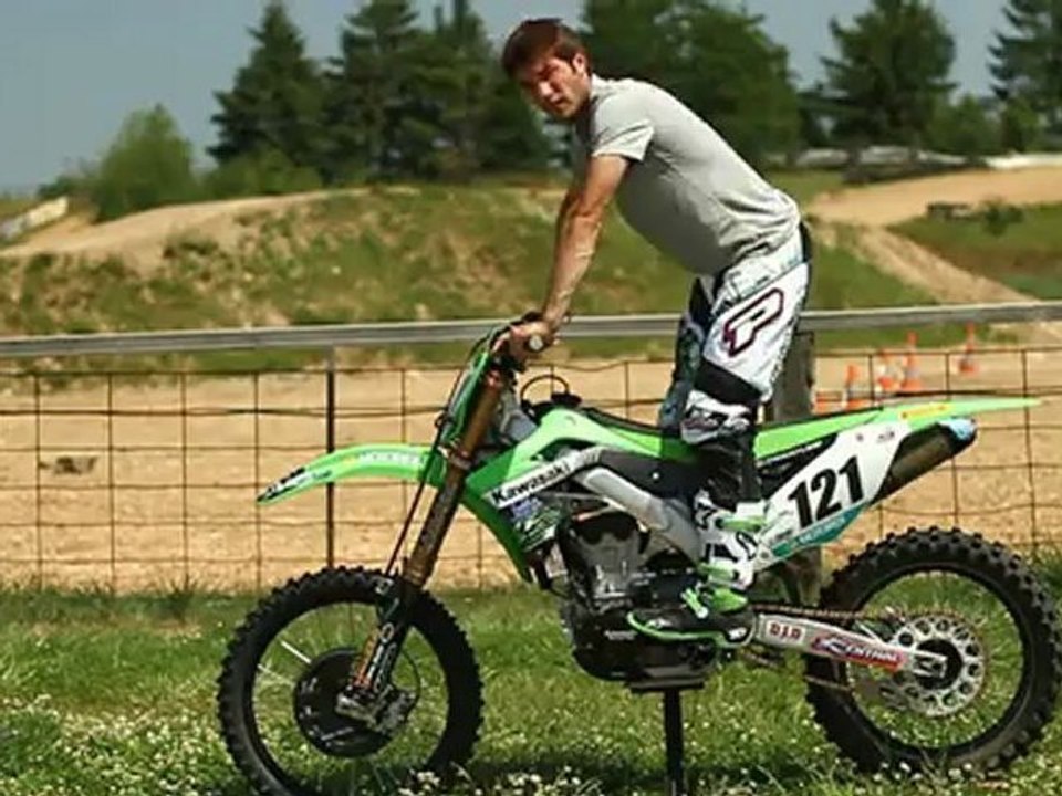 MOTOCROSS - Les Astuces pour bien se positionner sur votre Moto - TOBESPORT