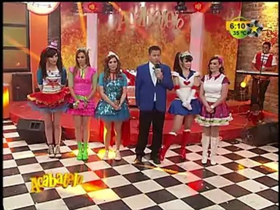 Las animadoras infantiles dan una importante noticia