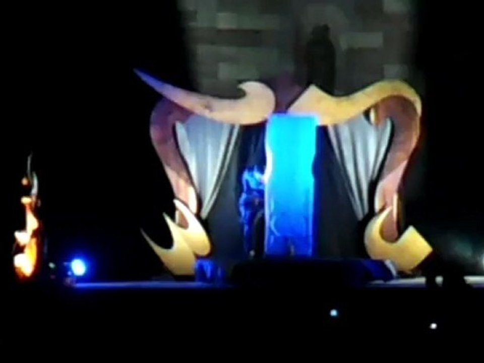 video-2012-07-29-22-08-56