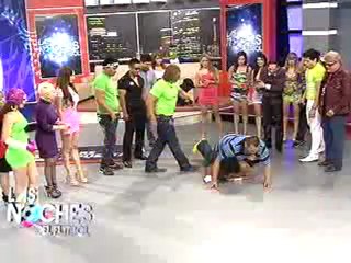 Tun Tun recibe un Golpe de Big Neurosis