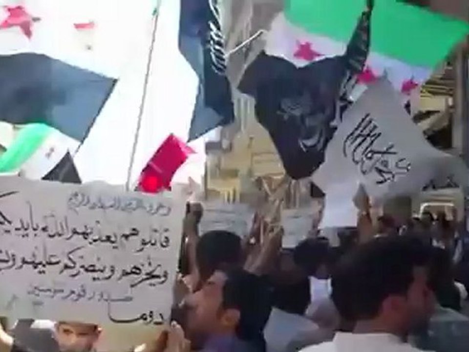 Syria فري برس  ريف دمشق دوما  مظاهرة الأحرار جامع الكبير   3  8  2012 ج1 Damascus