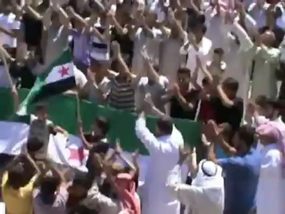 Syria فري برس  ادلب خان شيخون  جمعة دير الزور   النصر القادم من الشرق  3 8 2012 ج2 Idlib