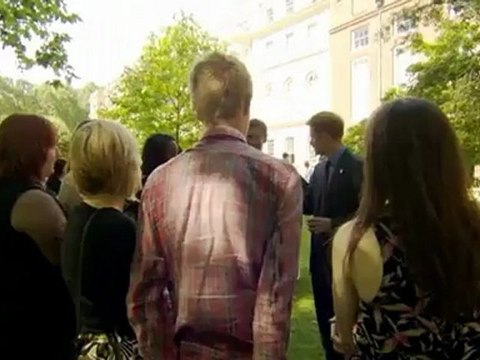 Harry meets young Olympic hopefuls