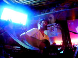 Soirée Acoustique au Beach ( Chez Antoine ) à Tizzano en Corse  avec le Sergent & Jehro EveryThing