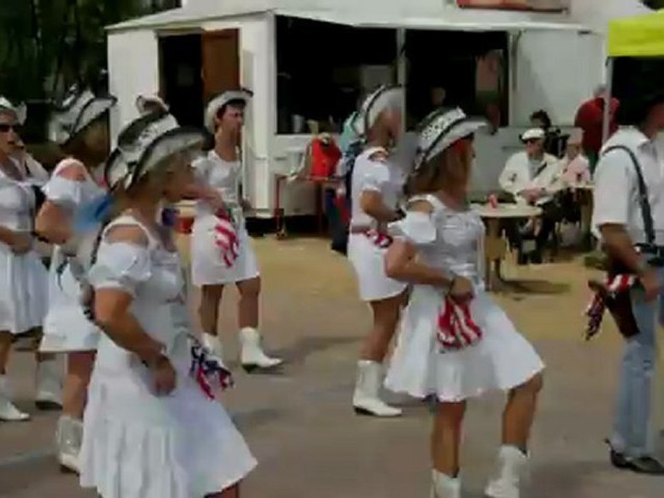 Representation de country par le club les mysteres de l'ouest 06