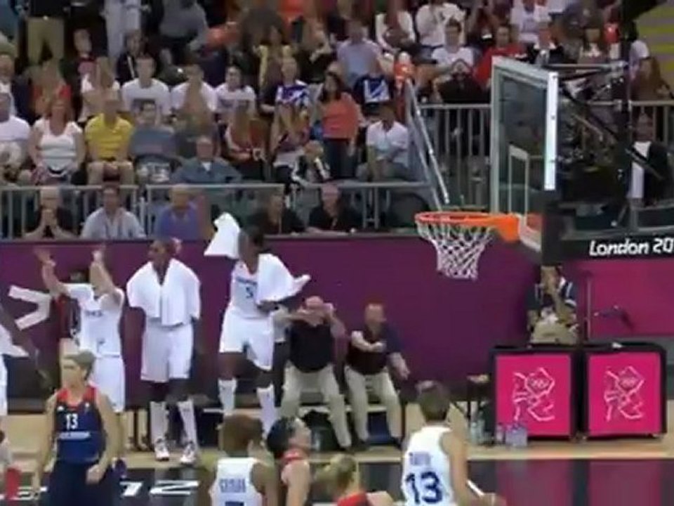 Céline Dumerc Buzzer Beater