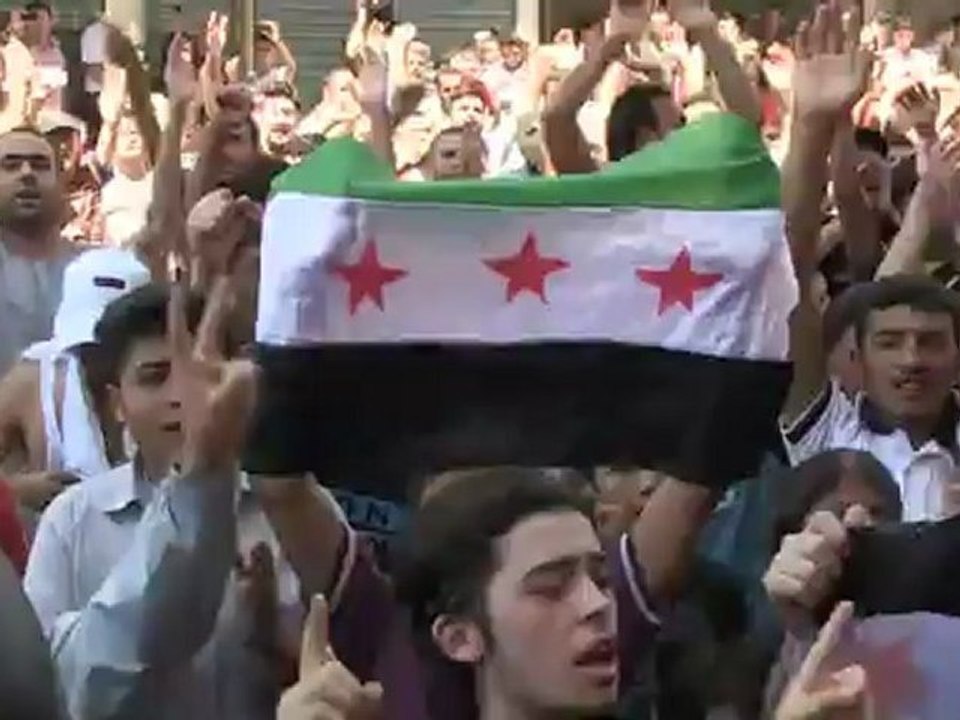 Aleppo demonstrators call for execution of Assad