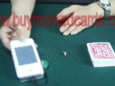 regarder caméra de balayage pour lire des cartes marquées