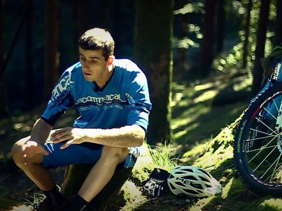 VTT :  Séance d'entrainement partie 1 par Rémy Absalon - TOBESPORT