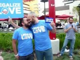 Duelo entre gays e religiosos