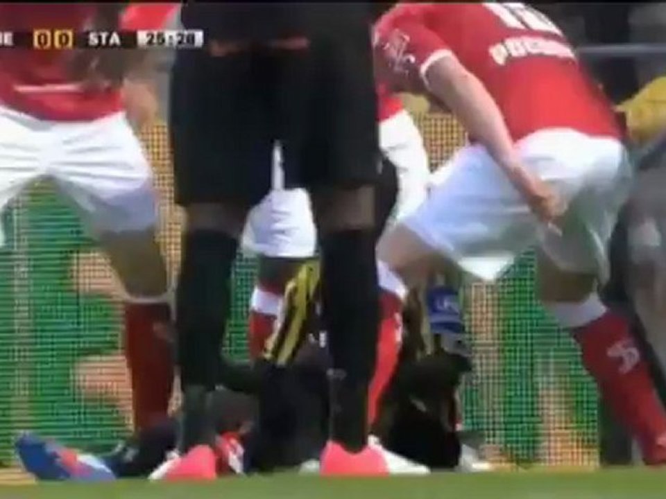 Jupilier league: brutalo-foul von bekoe, lüttich nur remis