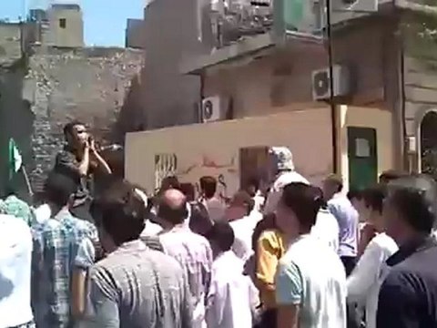 Syria فري برس حلب شارع باب الحديد يا حلب نحنا رجالك دقة عالية 3 8 2012 Aleppo