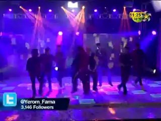Angel castro baila en premios Fama