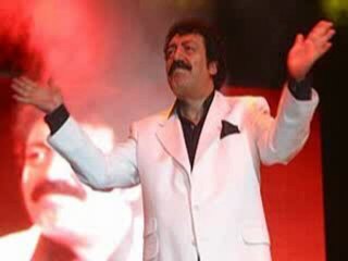 Müslim   GüRSES       "Baktığım  Gördüğüm  Duyduğum Sensin "