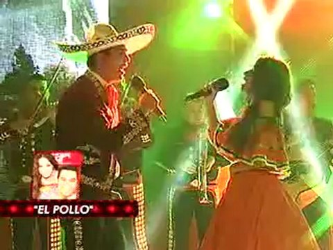 El Pollo Canta Ranchero en Premios Fama..