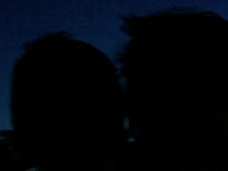 Adrien et Baptiste font du vélo..