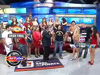 Amores Perros ( Konan y Chavana)