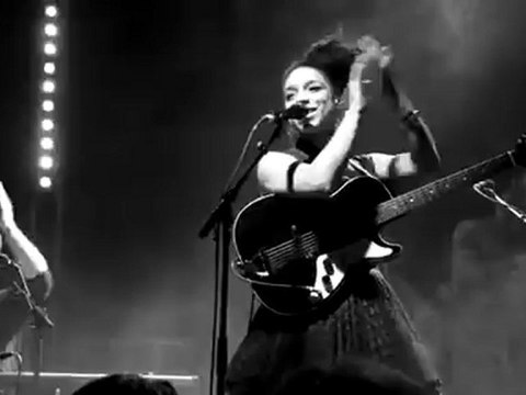 Lianne La Havas - Is your love big enough (Live) official video song link in Description.