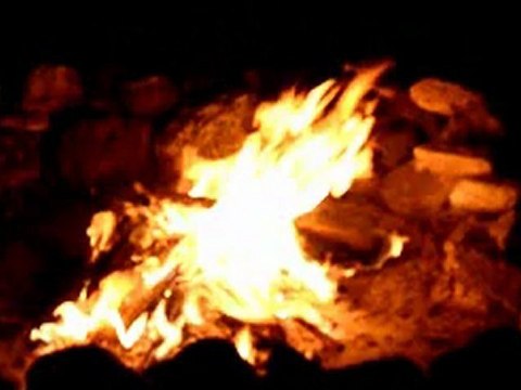 Данный приворот, является одним из самых сильных и действенных приворотов возлюбленной. Книги древних магов говорят, что это средство