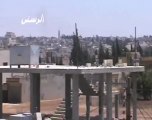 Syria فري برس حمص الرستن  الصواريخ وهي تتساقط على المساجد 5-8-2012