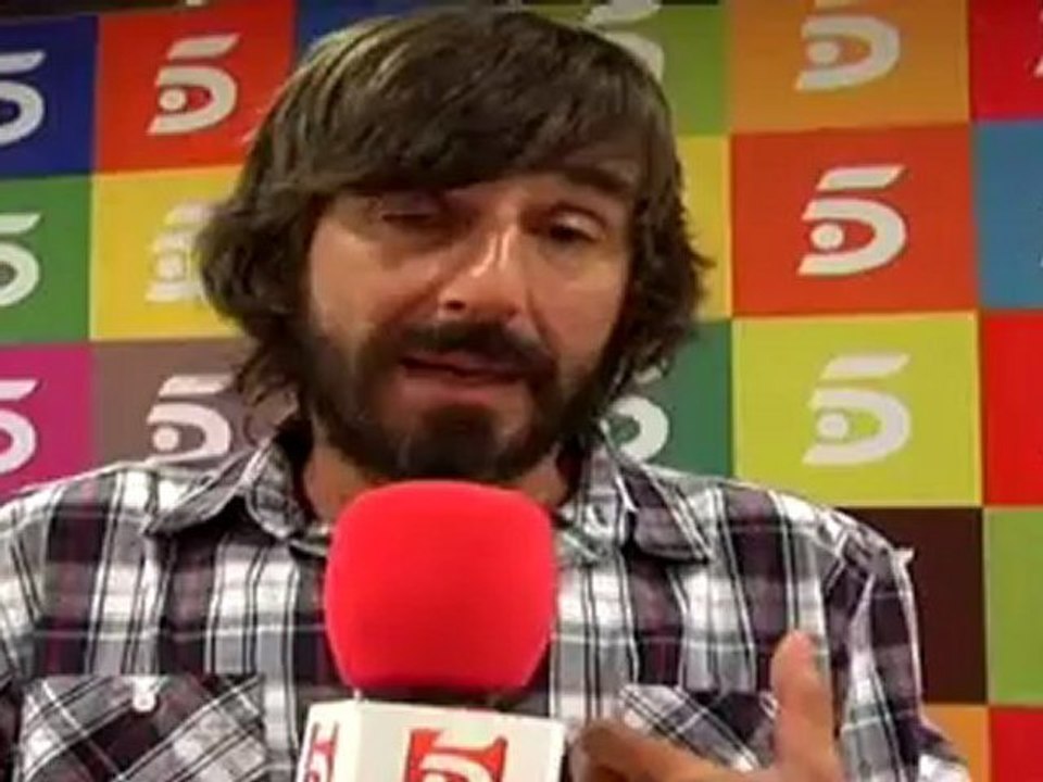 Santi Millán presenta la serie 'Frágiles'