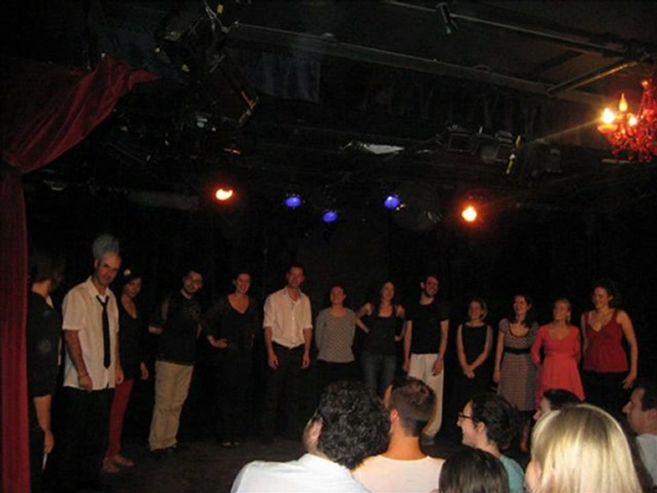 Photos 2 - Spectacle fin d'année AVENUE DU SPECTACLE  2012 - Cours de théâtre à Paris