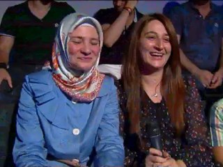 Bir anda gözyaşlarına boğuldu