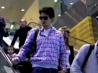 Katy Perry dort chez John Mayer ?