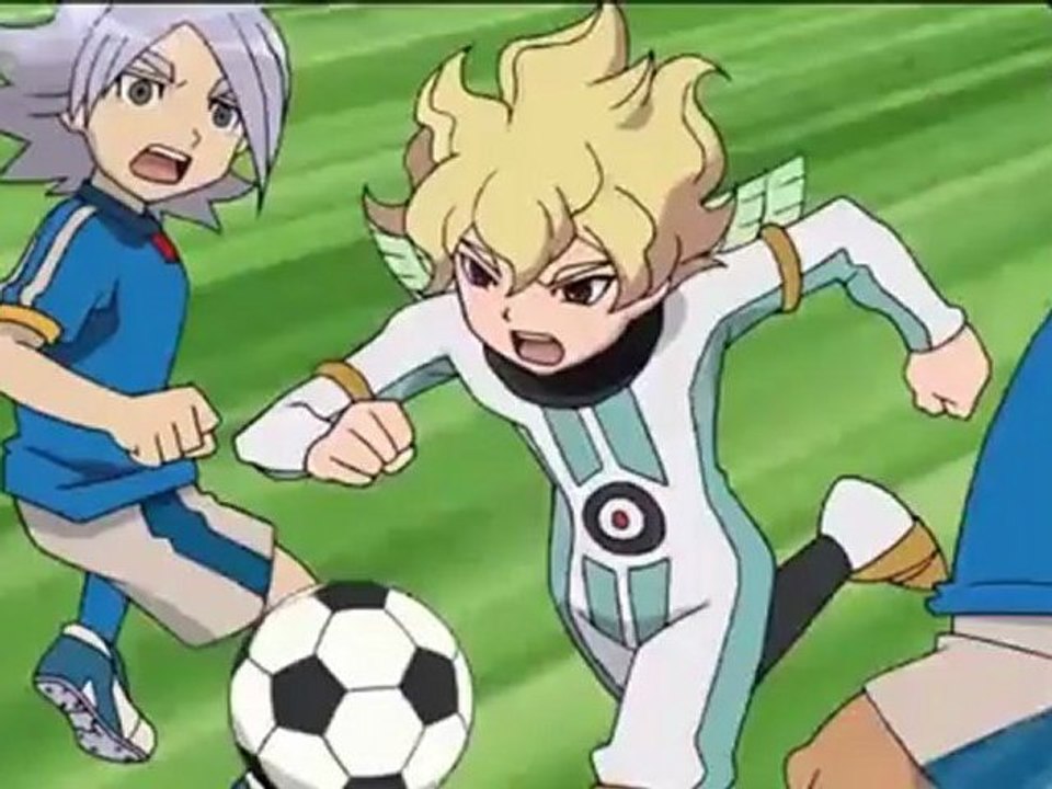 Inazuma Eleven - Inazuma Japón vs Sky Team [Audio Castellano]