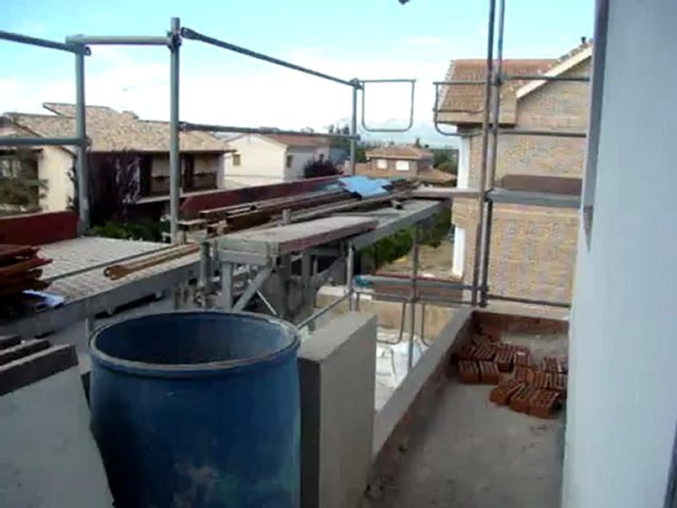 Primera planta "yesada"