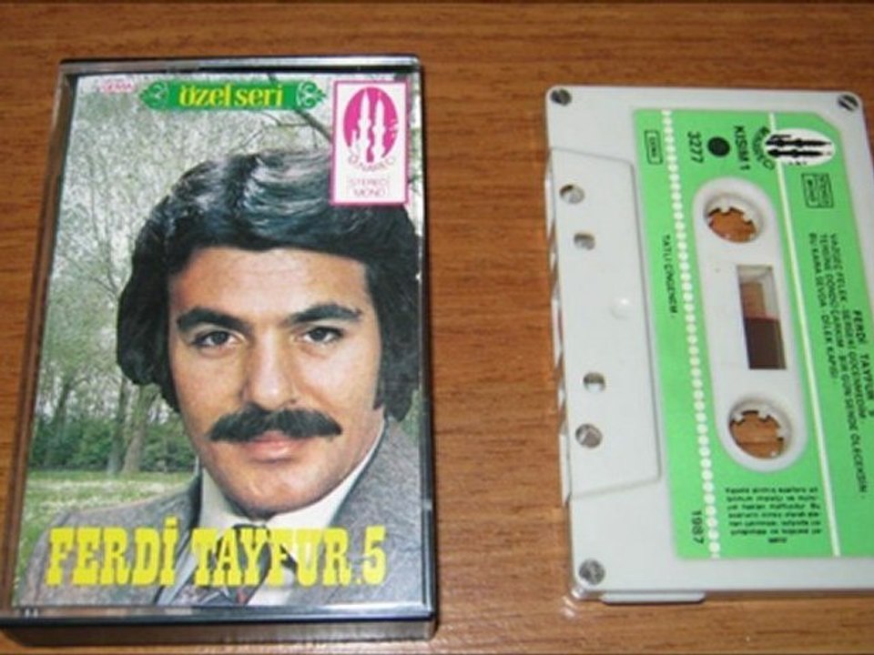 Ferdi Tayfur & Dilek Kapısı ...