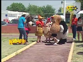 Estrellita vs El Cacahuate